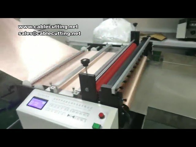 Automatisk PVC- och fiberduksslitsmaskin – horisontell & vertikal skärning med automatisk matning
