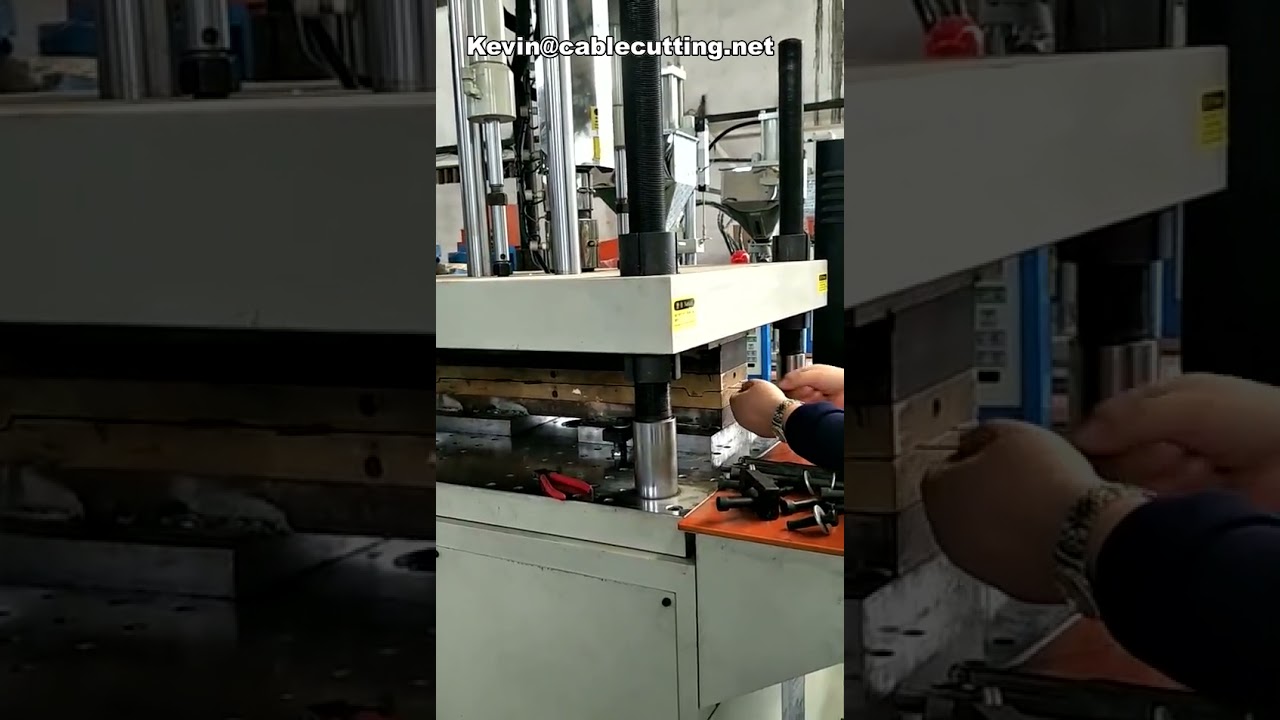 160-tons formsprutningsmaskin med roterande bord – Högpresterande automation
