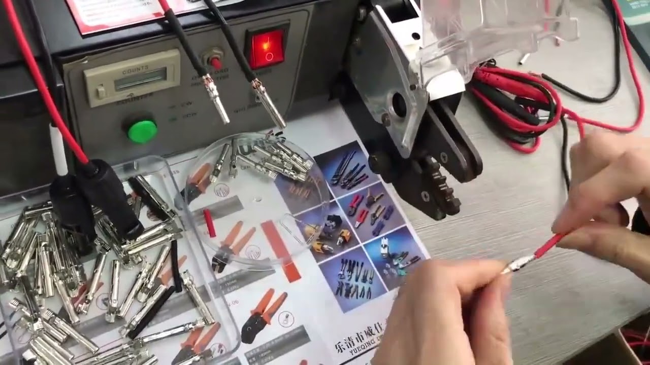 EM6B2 PRO Elektrisk Terminalkrimpmaskin – Trådavskalning & Kapning | Verktyg för Professionell Kablage