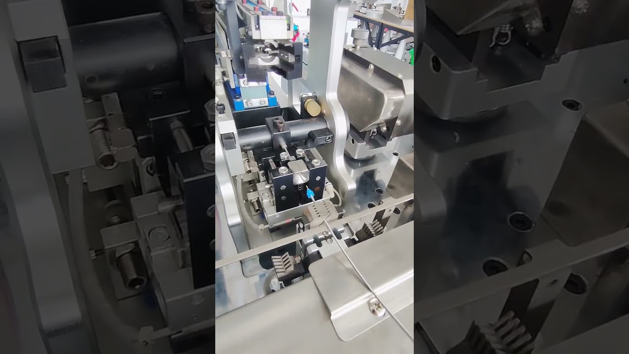 Helt automatisk maskin för vattentäta kontakter och förtinningsterminaler #fabrik #maskin #koppar