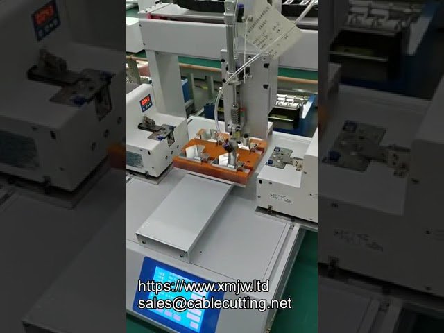 Automatisk industriskruvdragare med robotmatning – Högkvalitativt system för automatisk skruvmatning