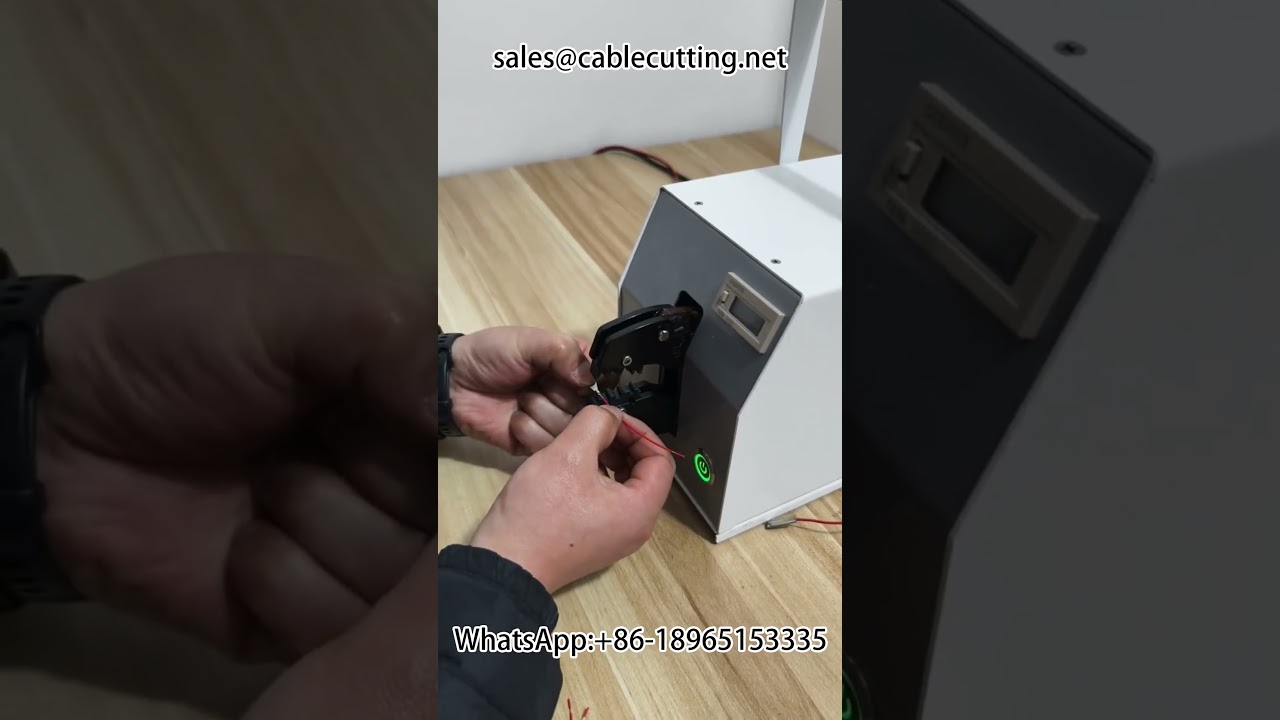 Elektrisk pressmaskin för anslutning av små kabelskohylsor (0,14 mm² diameter)