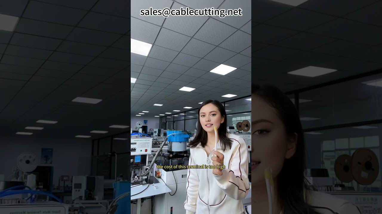 Multifunktionell terminalkrympmaskin med vibrerande matarbricka – Automatiserad och effektiv