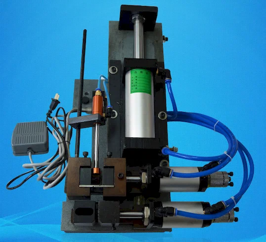 Pneumatisk trådavskärmningsmaskin 100 mm WPM-310 - Pneumatisk kabelstripper